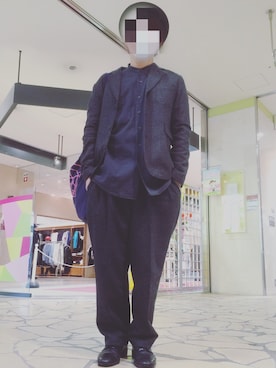 「ノーカラーシャツ」｜「アイテム（ダウンジャケット/コート）」を使った、きなみさん（メンズ・171cm）の春コーディネート