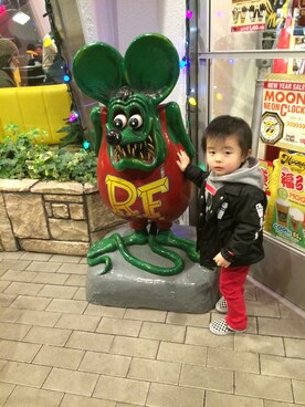 「アイテム（ナイロンジャケット）」を使った、Nancyさん（キッズ・100cm）の冬コーディネート