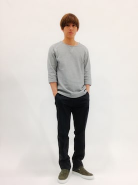 「アイテム（その他トップス）」を使った、Tomoさん（メンズ・167cm）の春コーディネート