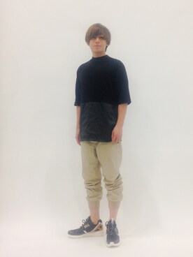 「EN ROUTE（アンルート）のアイテム（トップス）」を使った、Tomoさん（メンズ・167cm）の春コーディネート