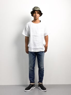 「Levi's（リーバイス）のアイテム（帽子）」を使った、Tomoさん（メンズ・167cm）の夏コーディネート