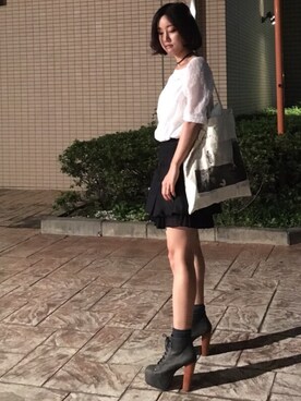 「imvely（-）のアイテム（アクセサリー）」を使った、®️さん（レディース・163cm）の秋コーディネート