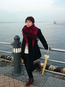 「横浜」｜「アイテム（その他アウター）」を使った、ひねくれイムトモさん（レディース・162cm）の春コーディネート