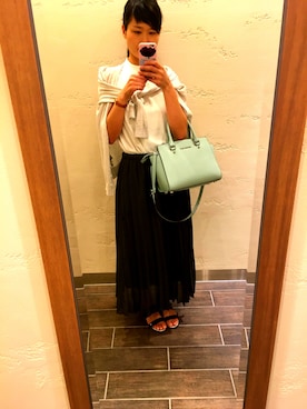 「iphoria（アイフォリア）のアイテム」を使った、Ramさん（レディース・170cm）の夏コーディネート