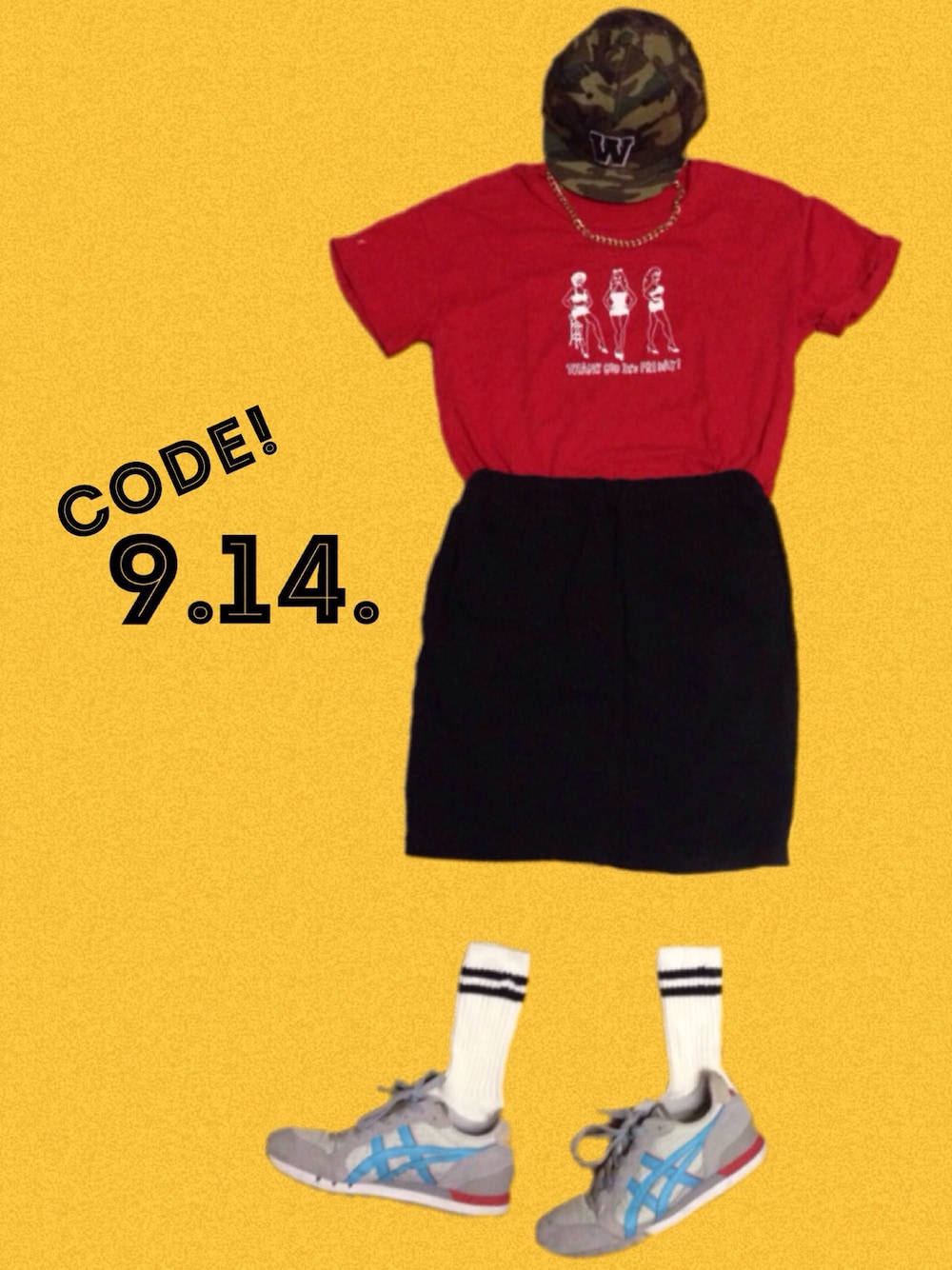 「merry jenny、Me%、カモフラ、キャップ、RETRO GIRL、オニツカタイガー、ラインソックス」｜「merry jennyのLolitic girl Tシャツ（Tシャツ/カットソー、レッド系）」を使った、さいとうあみさん（レディース・167cm）の秋コーディネートの1枚目の写真