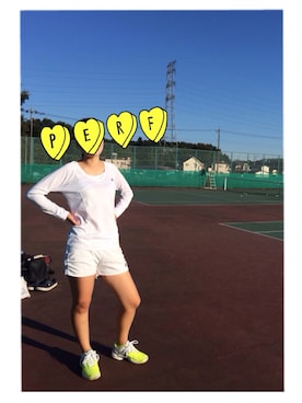 「YONEX」｜ うぶた⍤⃝ さん（レディース・159cm）の秋コーディネート