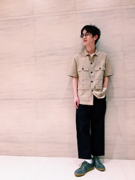 「URBAN RESEARCH（アーバンリサーチ）のアイテム（スニーカー）」を使った、OHBUCHI TAKUYAさん（メンズ・170cm）の春コーディネート