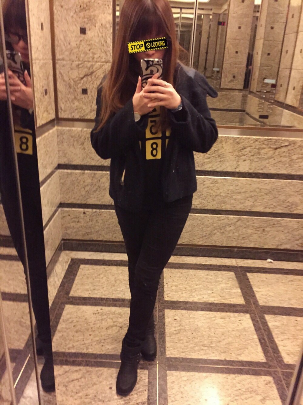 「outfit、ootd、simple、black、WEARBOOKエントリー、Hong Kong、girl、casual、GU、H&M」｜「CRUCIANIのアイテム（ブレスレット、ブルー系）」を使った、Samanthaさん（レディース・158cm）の冬コーディネートの1枚目の写真