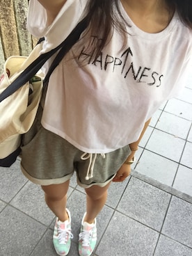「GALLERIE（ギャレリー）のアイテム（Tシャツ/カットソー）」を使った、和葉さん（レディース・152cm）の夏コーディネート
