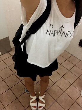 「GALLERIE（ギャレリー）のアイテム（Tシャツ/カットソー）」を使った、和葉さん（レディース・152cm）の夏コーディネート