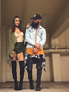 「アイテム（トレンチコート、グリーン系）」を使った、Christina さん（レディース・160cm）の秋コーディネート