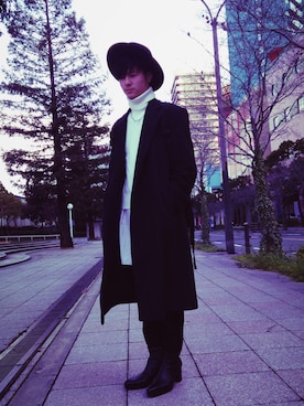 「JOHN LAWRENCE SULLIVAN（ジョンローレンスサリバン）のアイテム（アクセサリー）」を使った、KOU SUEMATSUさん（メンズ・171cm）の冬コーディネート