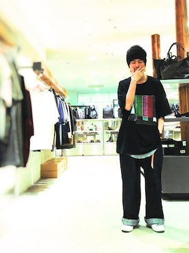 「Yohji Yamamoto（ヨウジヤマモト）のアイテム（スニーカー）」を使った、KOU SUEMATSUさん（メンズ・172cm）の夏コーディネート