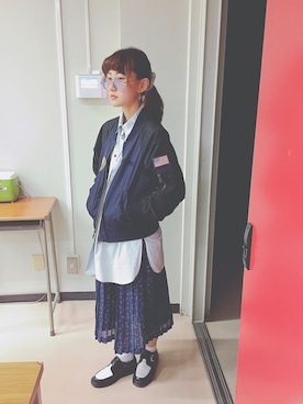 「blue」｜「アイテム（スタジャン）」を使った、ザッソウさん（レディース・155cm）の秋コーディネート