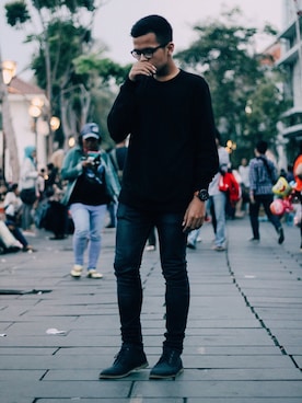 「PULL&BEAR（プルアンドベア）のアイテム（シューズ）」を使った、Raihan Al Bazzyさん（メンズ・171cm）の冬コーディネート