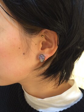 「アイテム（アクセサリー、パープル系）」を使った、kozueさん（レディース・168cm）の冬コーディネート