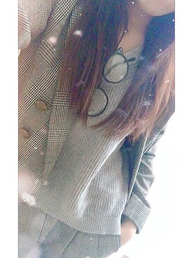 「GU（ジーユー）のアイテム（その他パンツ、グレー系）」を使った、エ リ ナさん（レディース・148cm）の秋コーディネート