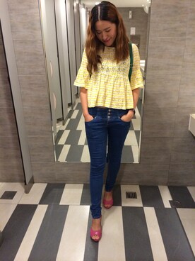 安久拉さんのコーディネート