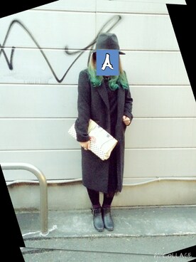 「アイテム（クラッチバッグ、その他）」を使った、AIさん（レディース・161cm）の冬コーディネート