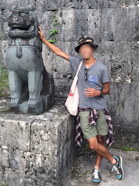 「膝上ショーツ」｜「アイテム（トートバッグ）」を使った、localさん（メンズ・175cm）の秋コーディネート