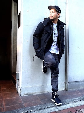 「monochrome」｜「アイテム（ダウンジャケット/コート）」を使った、DJ TIPさん（メンズ・181cm）の冬コーディネート