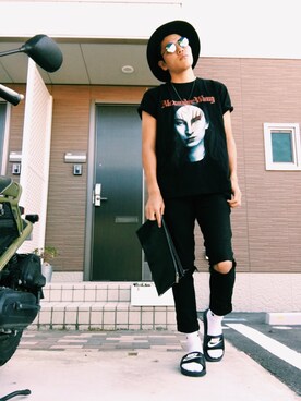 「Yohji Yamamoto（ヨウジヤマモト）のアイテム（クラッチバッグ）」を使った、蔵之介さん（メンズ・172cm）の秋コーディネート