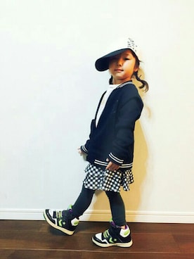 「アイテム（スカート）」を使った、フェリシモキッズさん（キッズ・160cm）の秋コーディネート