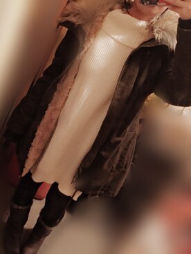 「アイテム（ミリタリージャケット、ブラウン系）」を使った、こっこさん（レディース・157cm）の冬コーディネート