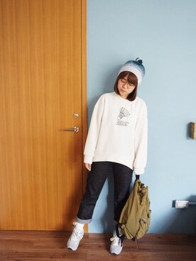 「アイテム（その他シューズ、グレー系）」を使った、のぼるさん（レディース・150cm）の春コーディネート