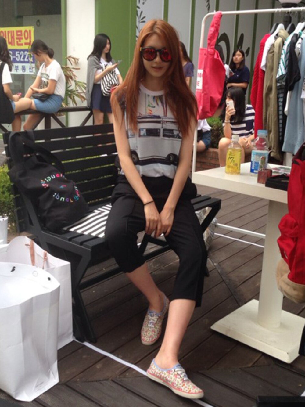 「lucky chouette、럭키슈에뜨、 baggy pants」｜「Lucky ChouetteのBanding Baggy Pants（その他パンツ、ブラック系）」を使った、LUCKY CHOUETTEさん（レディース・165cm）の夏コーディネートの1枚目の写真