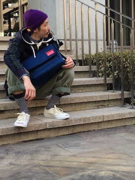「STUSSY（ステューシー）のアイテム（ニットキャップ/ビーニー）」を使った、内野 大悟さん（メンズ・177cm）の秋コーディネート