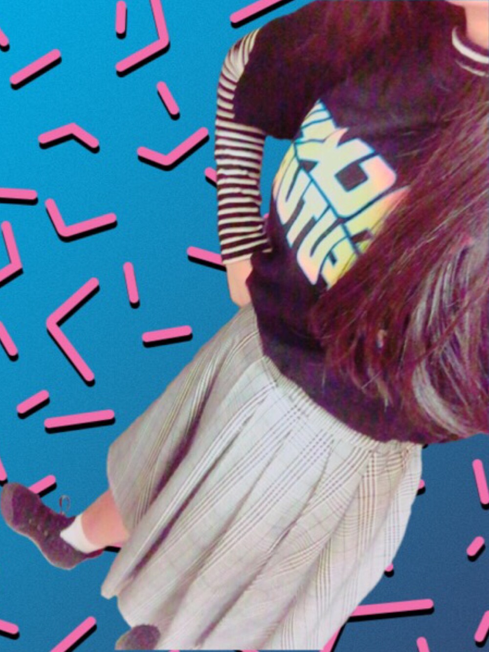 「UNIQLO、WEGO、E hyphen world gallary、BTTF、backtothefuture、柄×柄、ボーダー、チェック、重ね着、ロングスカート」｜「UNIQLOのアイテム（Tシャツ/カットソー、ブラック系）」を使った、☩AWO⃠I☩さん（レディース・164cm）の秋コーディネートの1枚目の写真