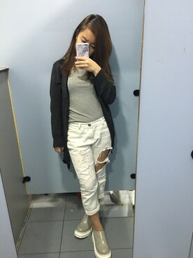「Jeffrey Campbell（ジェフリーキャンベル）のアイテム（モカシン/デッキシューズ）」を使った、Kelly Lauさん（レディース・155cm）の秋コーディネート