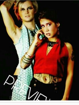 Lally Marie Wildさんのコーディネート