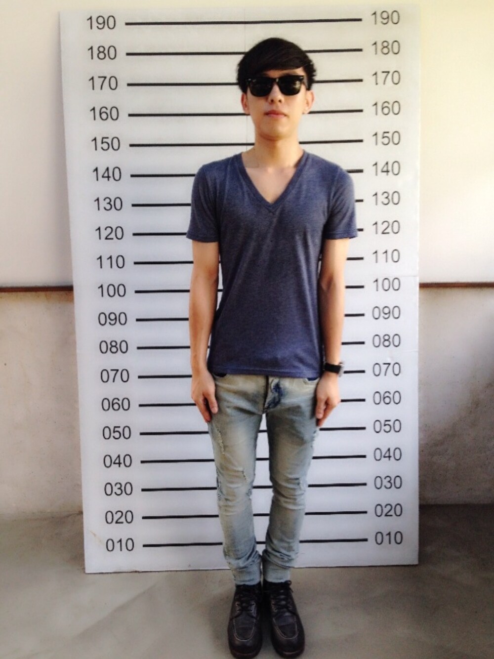「RayBanのアイテム（サングラス、ブラック系）」を使った、Hiroさん（メンズ・172cm）の秋コーディネートの1枚目の写真