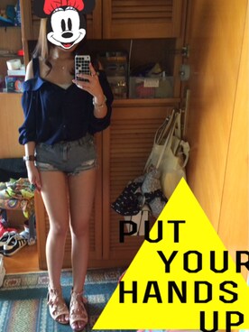 Xin Xin Lauさんのコーディネート