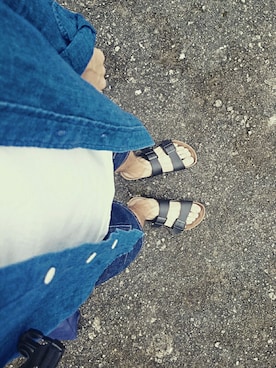 「BIRKENSTOCK（ビルケンシュトック）のアイテム（シューズ、ブラック系）」を使った、masashiさん（メンズ・170cm）の夏コーディネート