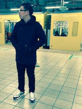 「Carhartt WIP（カーハートダブリューアイピー）のアイテム（モッズコート）」を使った、Shinji Aokiさん（メンズ・177cm）の冬コーディネート
