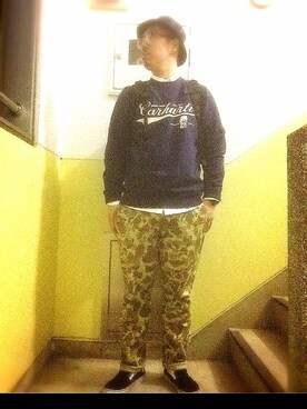 「カモ柄」｜「アイテム（スウェット）」を使った、Shinji Aokiさん（メンズ・177cm）の春コーディネート