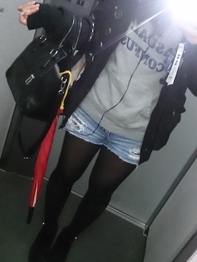 「雨の日」｜「アイテム（ミリタリージャケット）」を使った、kumi♡さん（レディース・163cm）の冬コーディネート