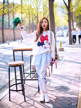 「MICKEYTシャツ」｜mossbeanさん（レディース・165cm）の夏コーディネート