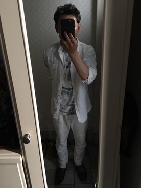 「KATHARINE HAMNETT LONDON （キャサリンハムネットロンドン）のアイテム（その他シューズ）」を使った、寿里さん（メンズ・166cm）の春コーディネート