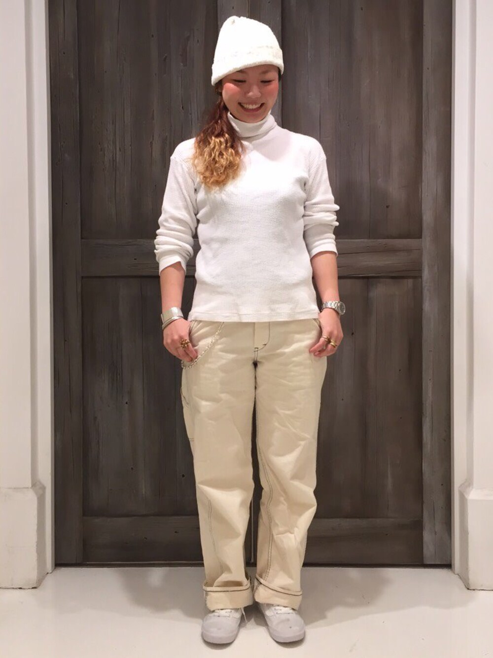 「BEAMS、BEAMS BOY、VANS」｜「BEAMS BOYのアイテム（デニムパンツ、ホワイト系）」を使った、mizuki matsumotoさん（レディース・161cm）の夏コーディネートの1枚目の写真