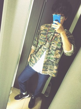 「MACKDADDY（マックダディー）のアイテム（PC・スマホグッズ/家電）」を使った、K-Cさん（メンズ・169cm）の秋コーディネート