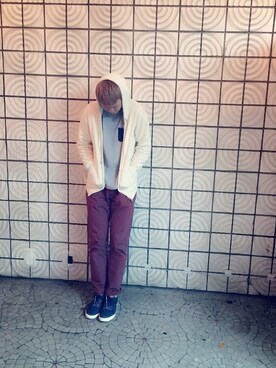 「BACK NUMBER（バックナンバー）のアイテム（Tシャツ/カットソー、グレー系）」を使った、よしきさん（メンズ・175cm）の秋コーディネート