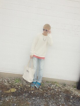 「NIKE（ナイキ）のアイテム（その他シューズ、ブルー系）」を使った、よしきさん（メンズ・175cm）の秋コーディネート