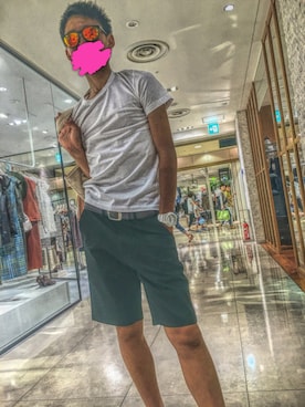 「GU（ジーユー）のアイテム（Tシャツ/カットソー、ホワイト系）」を使った、ぺんさん（メンズ・173cm）の夏コーディネート