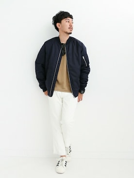 「URBAN RESEARCH Sonny Label（アーバンリサーチサニーレーベル）のアイテム（MA-1）」を使った、Sonny Label MENSさん（メンズ・174cm）の秋コーディネート
