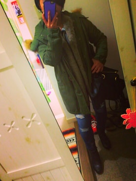 「寒い」｜「アイテム（ミリタリージャケット）」を使った、babykahoさん（レディース・150cm）の冬コーディネート