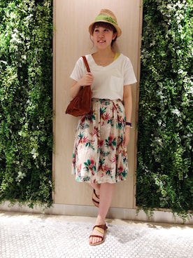 「Rinajour（リナジュール）のREBECCA  ストローハット　　(596)（ハット、グリーン系）」を使った、sakakiさん（レディース・158cm）の春コーディネート
